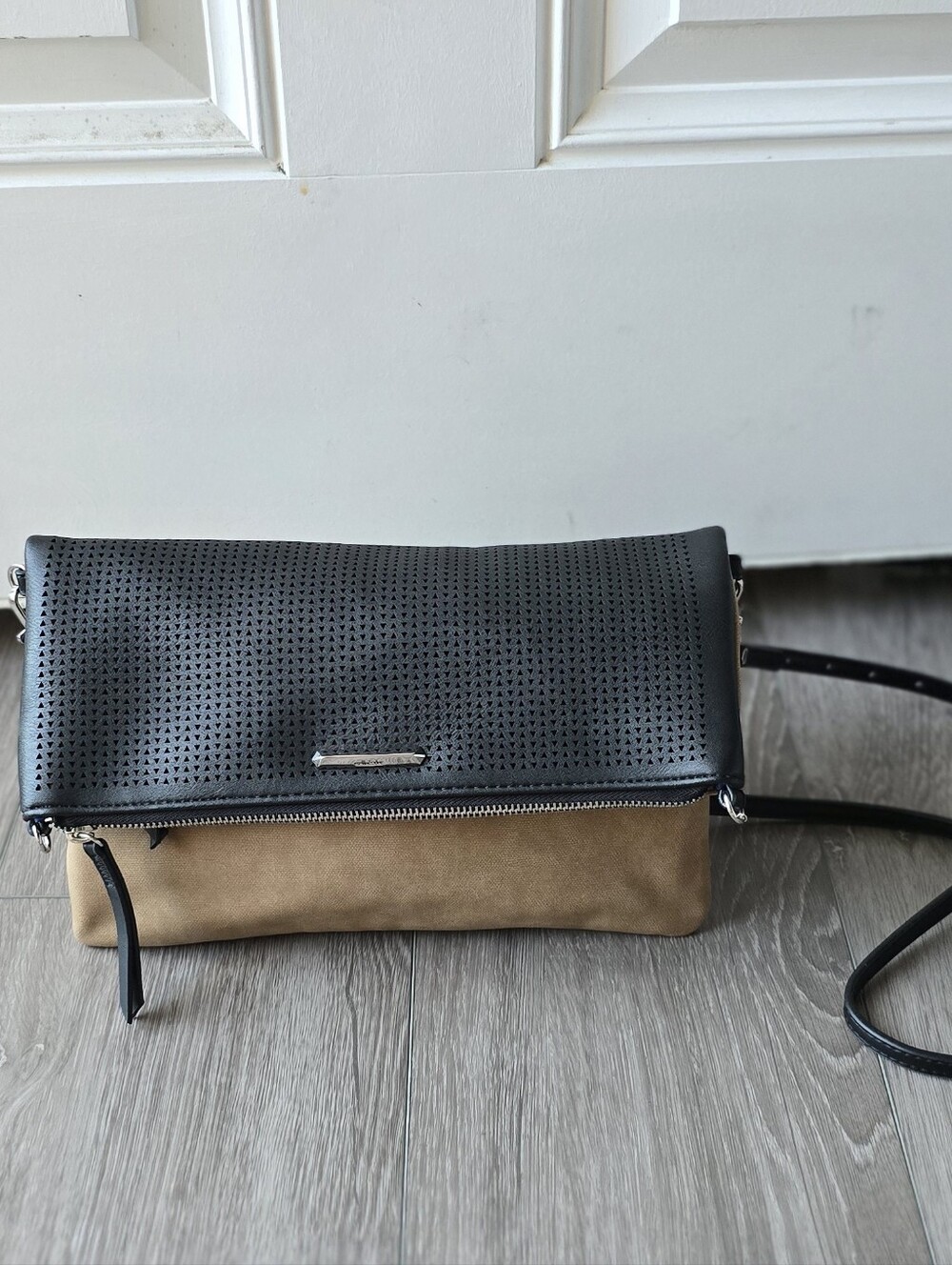 Stella & Dot Black Perforated Foldover Crossbody Colorblock Bag Tan Canvas